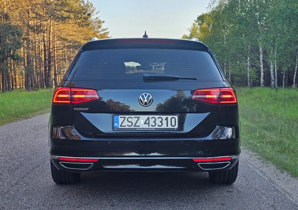 Volkswagen Passat cena 67900 przebieg: 217000, rok produkcji 2015 z Śrem małe 742